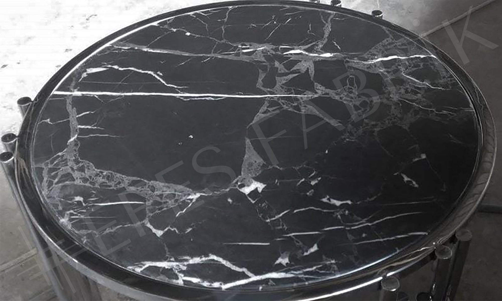 black marble round table top